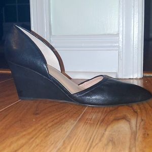 Beautiful wedges with unique style